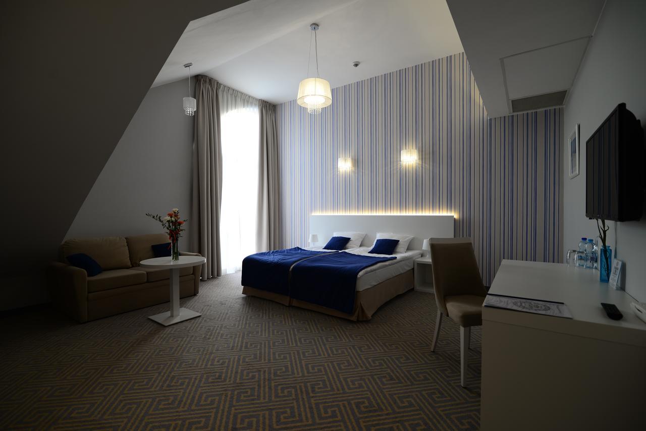 Hotel Aleksandria Siedlce Ngoại thất bức ảnh